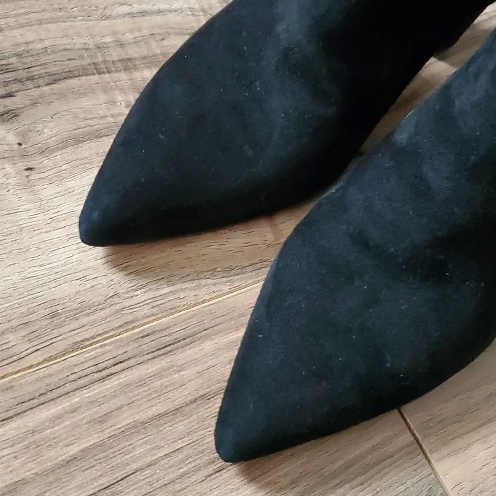Sam Edelman | Suede "Rita" Booties - Picture 6 of 9
